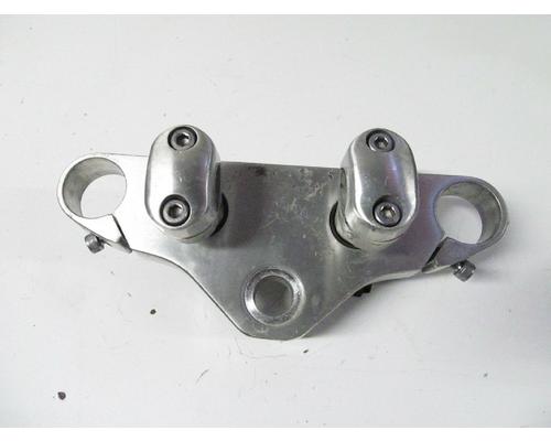 Yamaha XVS650 TRIPLE TREE UPPER