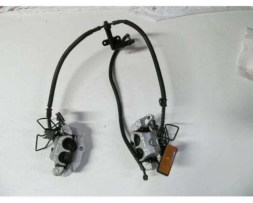 Yamaha XVZ13TF FRONT CALIPER