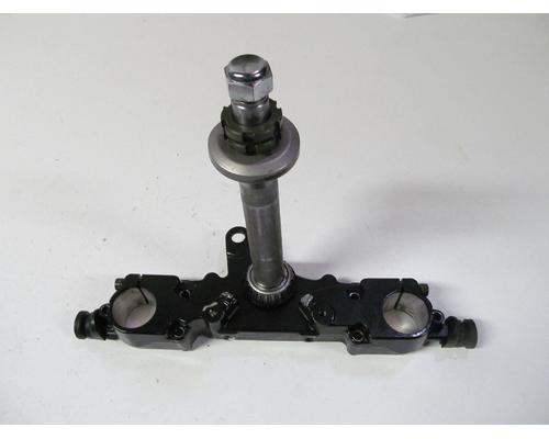 Yamaha XVZ13TF TRIPLE TREE LOWER