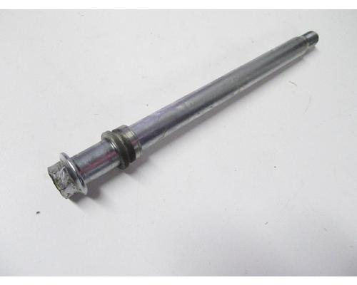 Yamaha XVZ13 FRONT AXLE