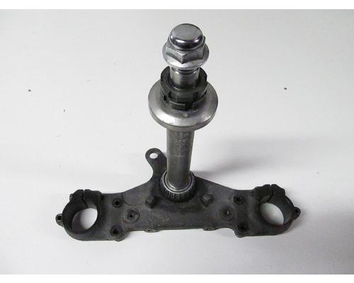 Yamaha XVZ13 TRIPLE TREE LOWER