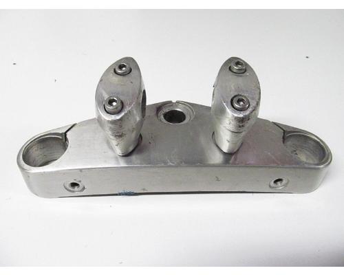 Yamaha XVZ13 TRIPLE TREE UPPER