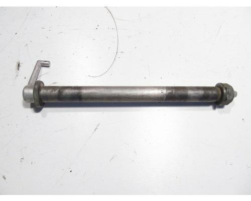 Yamaha YZ250 REAR AXLE