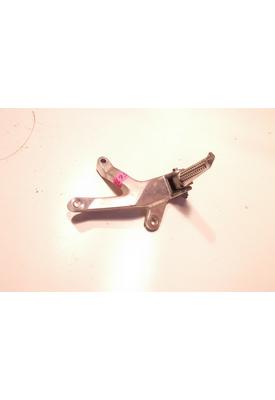 Yamaha YZF-600R FOOT PEG REAR