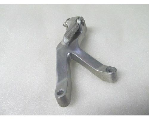 Yamaha YZF-600R FOOT PEG REAR