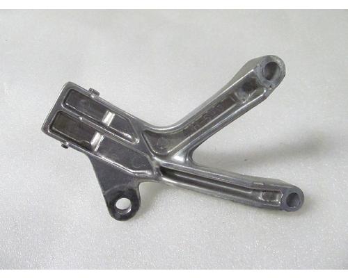 Yamaha YZF-600R FOOT PEG REAR