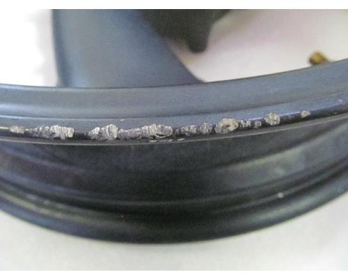 Yamaha YZF-600R FRONT WHEEL