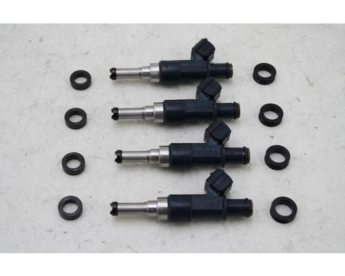 Yamaha YZF-R1 Fuel Injector