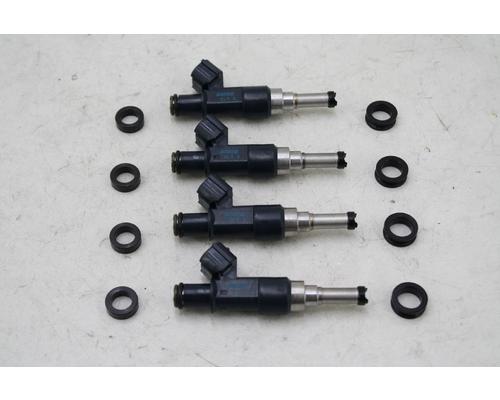 Yamaha YZF-R1 Fuel Injector