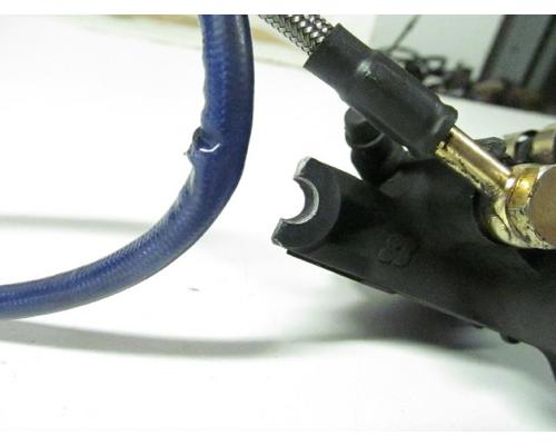 Yamaha YZF-R6 FRONT CALIPER