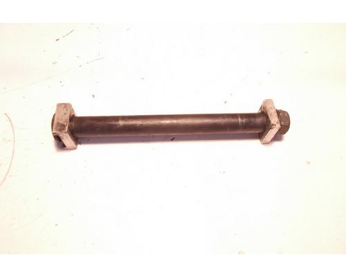 Yamaha YZF-R6 REAR AXLE
