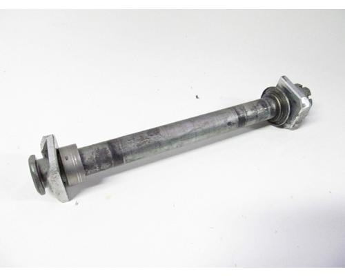 Yamaha YZF-R6 REAR AXLE
