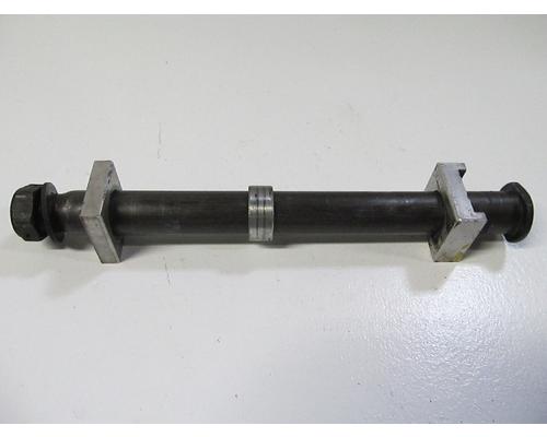 Yamaha YZF-R6 REAR AXLE